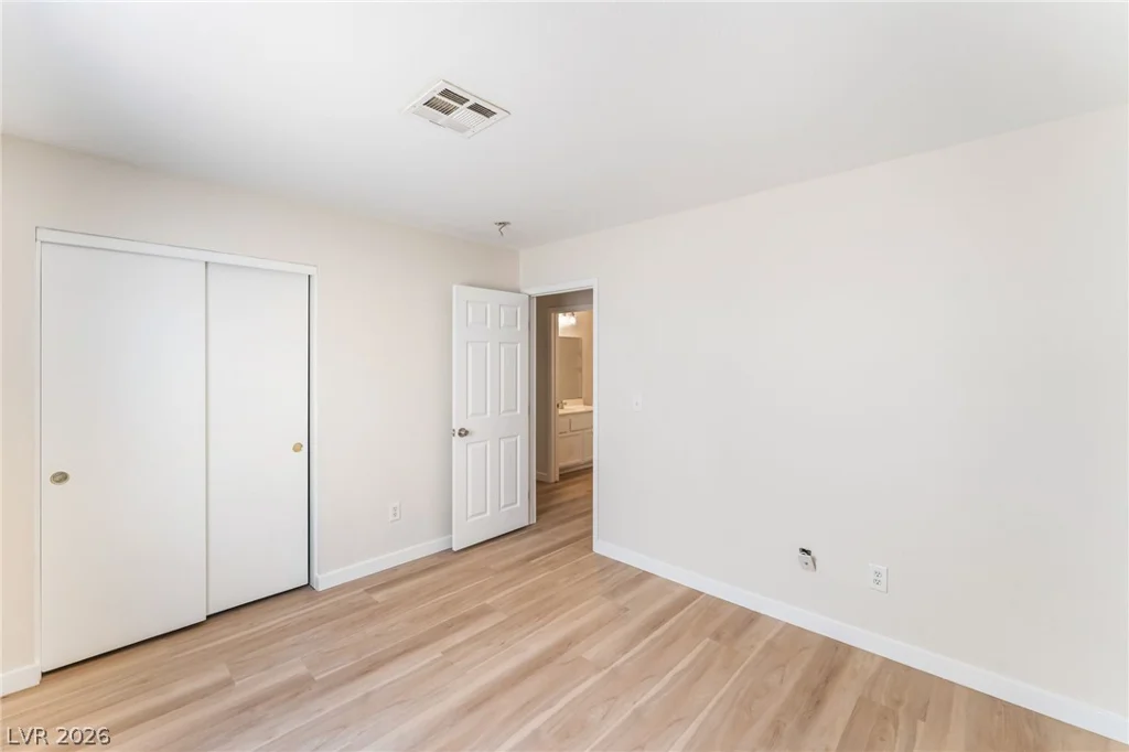 5326 Pine Bough, North Las Vegas, NV 89031
