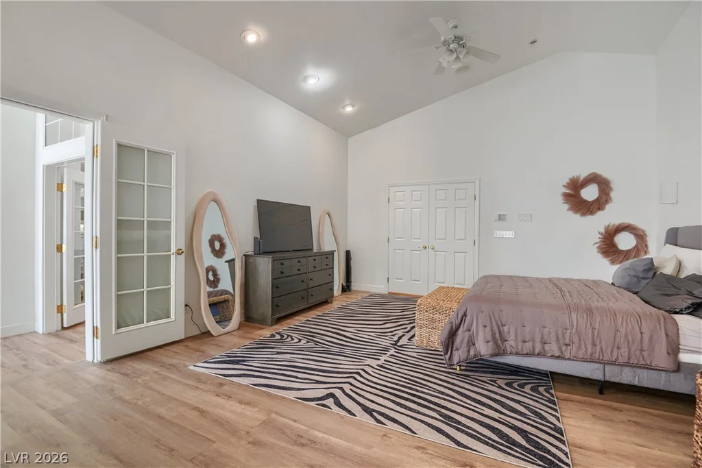 8046 Silver King, Las Vegas, NV 89129