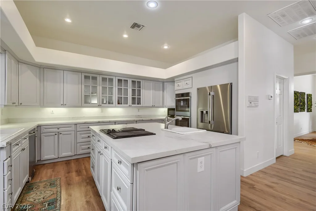 8046 Silver King, Las Vegas, NV 89129