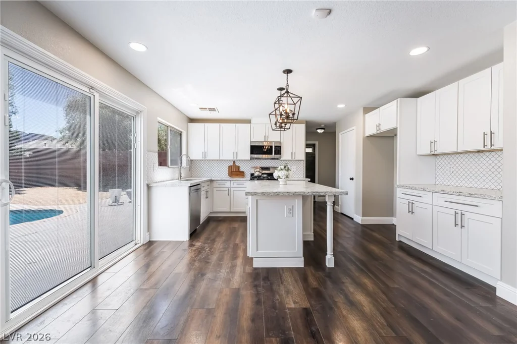 18 Amber Rock, Henderson, NV 89012