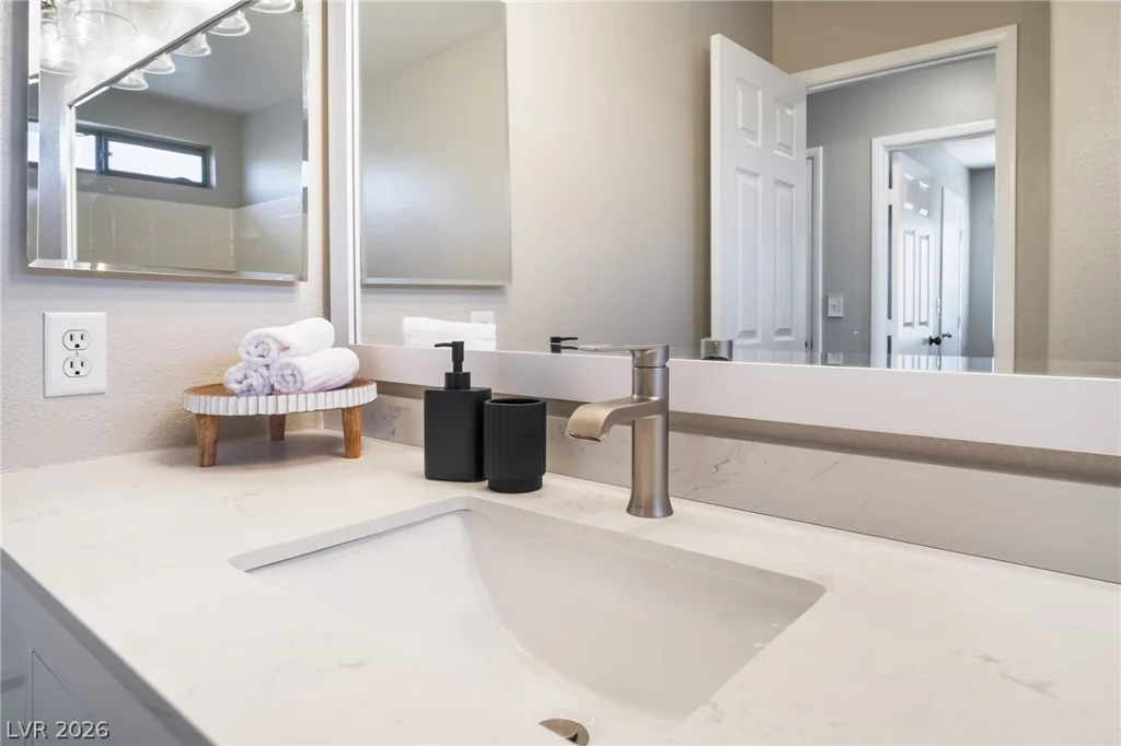 18 Amber Rock, Henderson, NV 89012