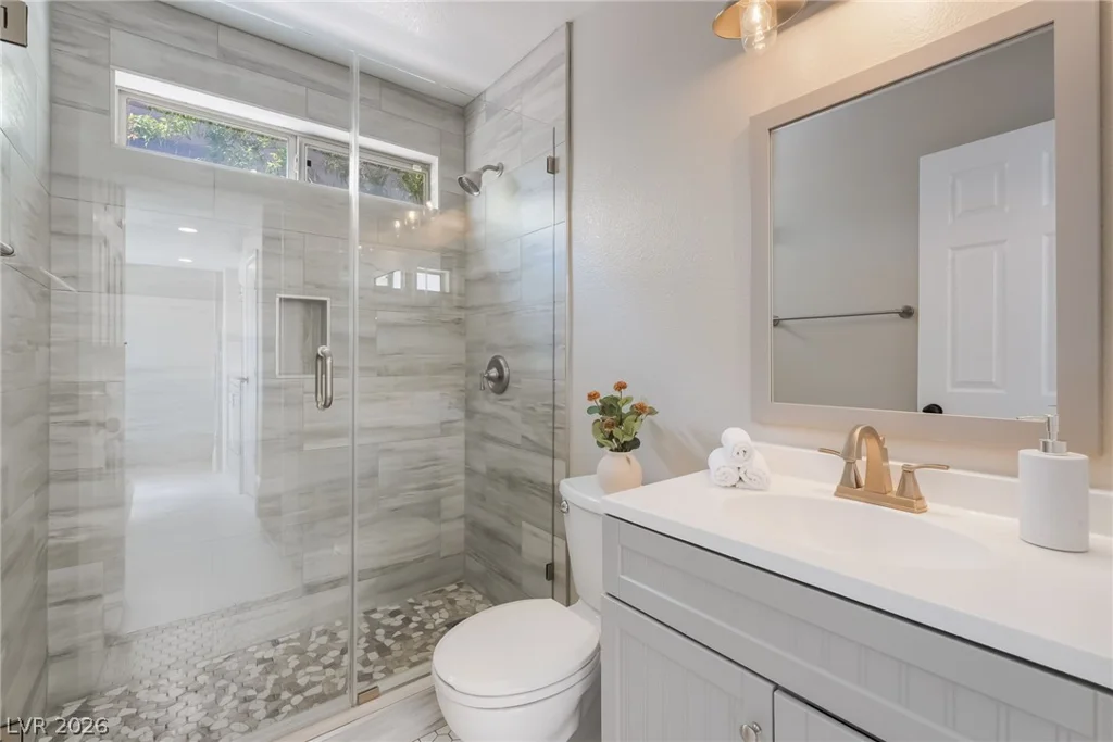 18 Amber Rock, Henderson, NV 89012