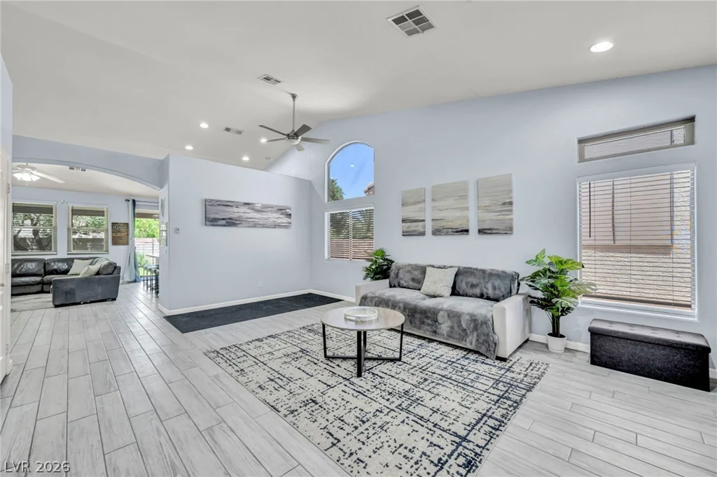 5300 Whisper Lake, Las Vegas, NV 89131