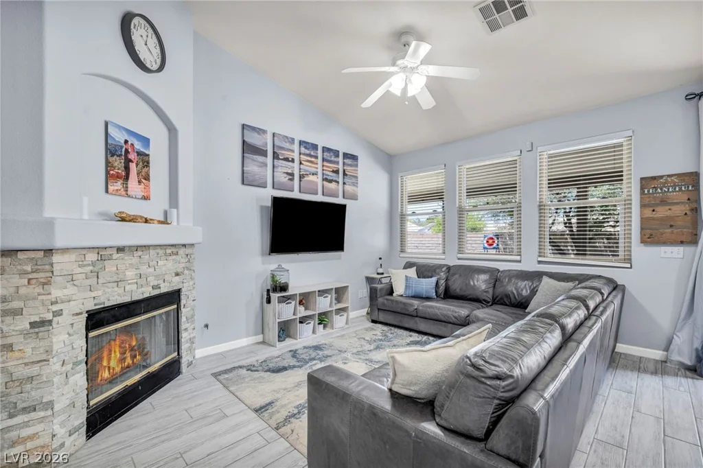 5300 Whisper Lake, Las Vegas, NV 89131