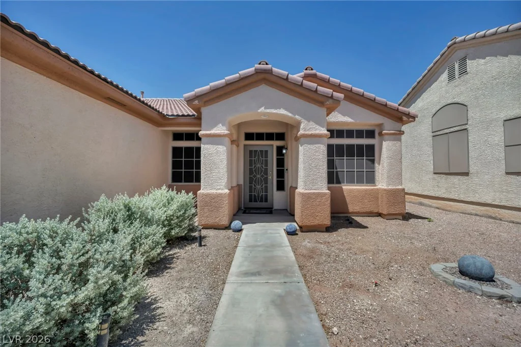 5300 Whisper Lake, Las Vegas, NV 89131