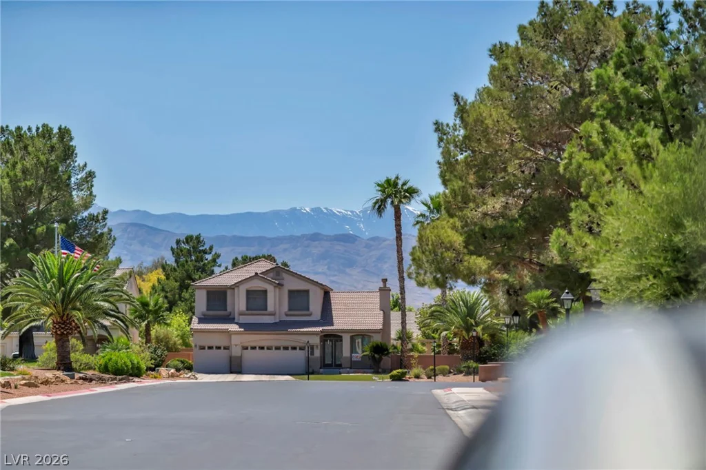 5300 Whisper Lake, Las Vegas, NV 89131