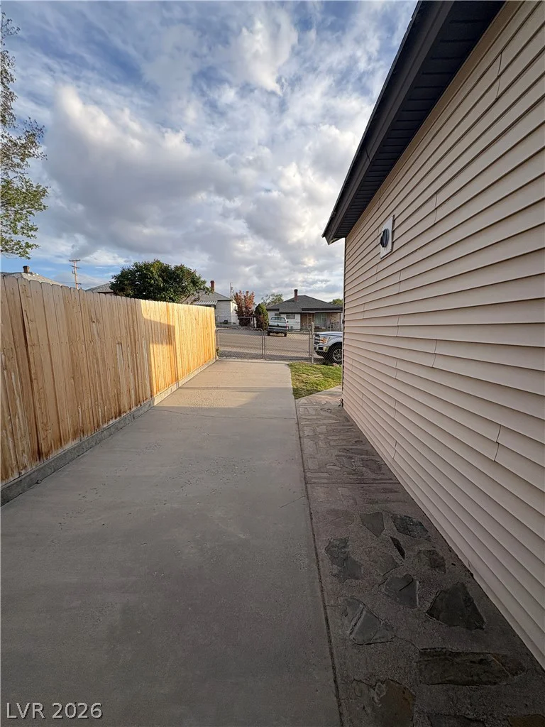 34 Avenue C, McGill, NV 89318