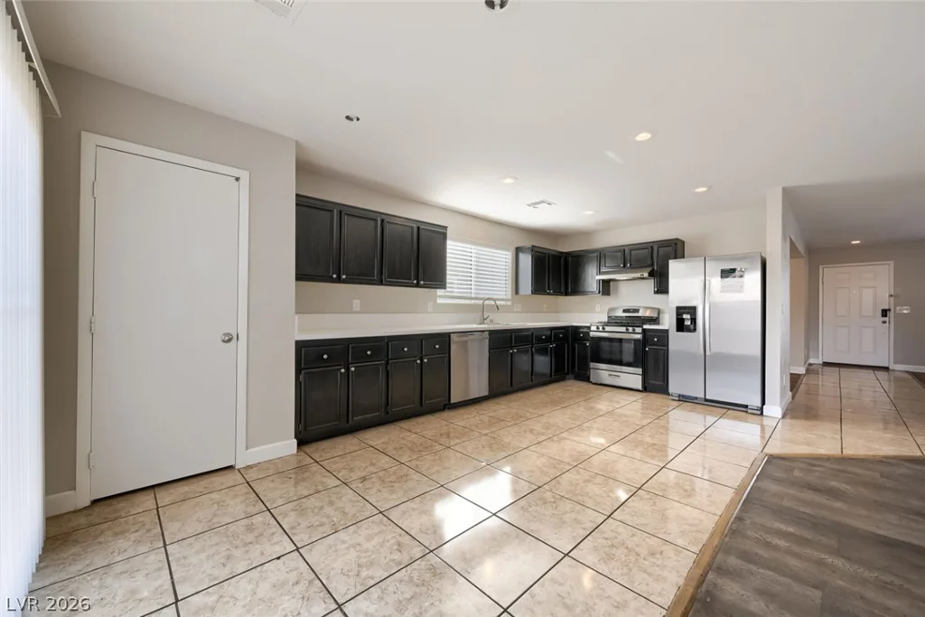 410 Foxvale, North Las Vegas, NV 89032