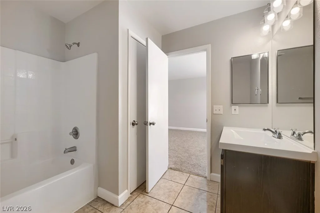 410 Foxvale, North Las Vegas, NV 89032