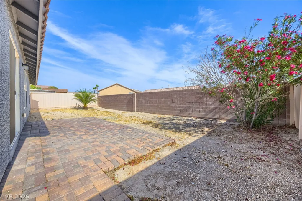 410 Foxvale, North Las Vegas, NV 89032