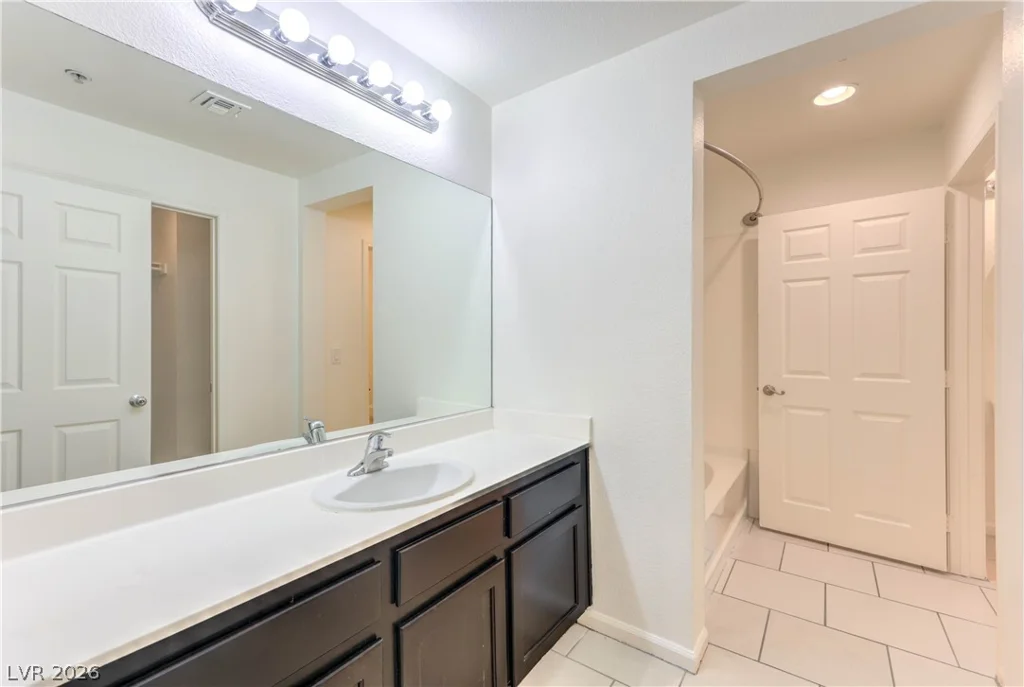 43 Agate, Las Vegas, NV 89123