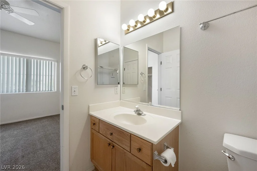 325 Amber Pine, Las Vegas, NV 89144