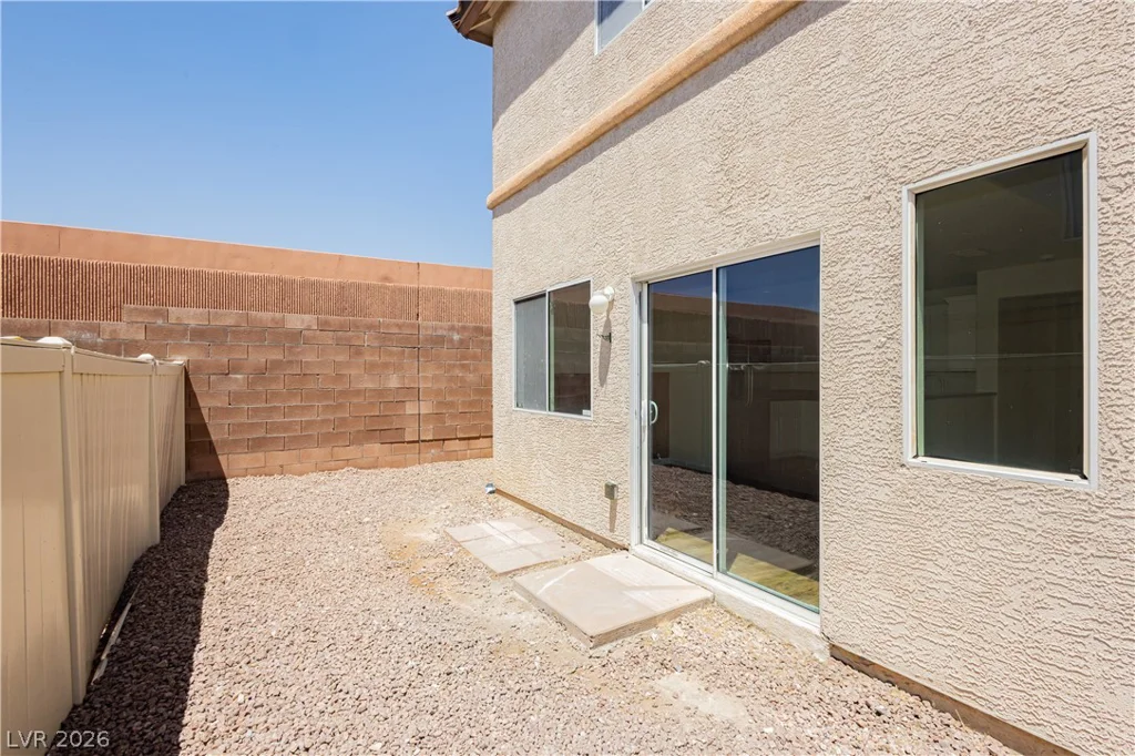 3921 Bayamon, Las Vegas, NV 89129