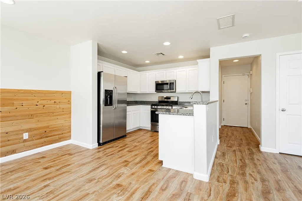 3921 Bayamon, Las Vegas, NV 89129