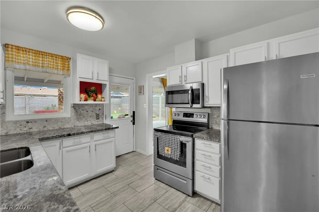 1932 Hassett, Las Vegas, NV 89104