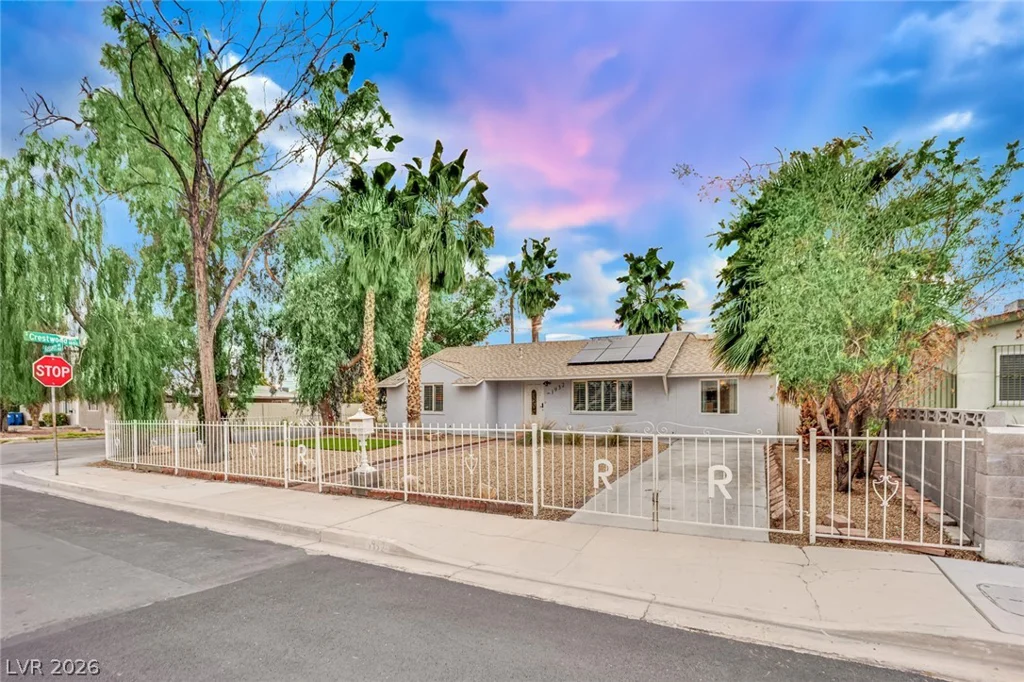 1932 Hassett, Las Vegas, NV 89104