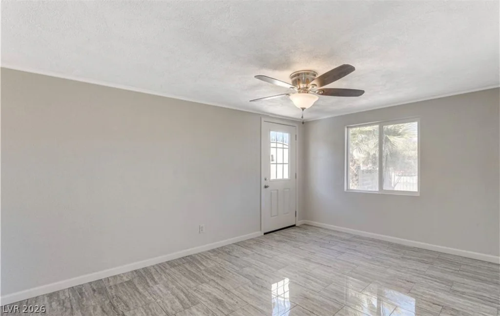 1932 Hassett, Las Vegas, NV 89104