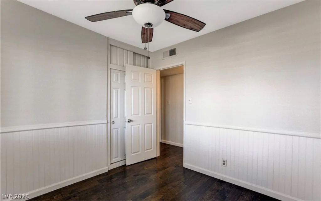 1932 Hassett, Las Vegas, NV 89104