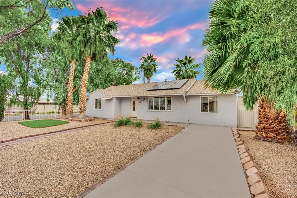 1932 Hassett, Las Vegas, NV 89104