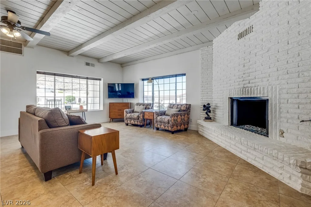 524 Swallow, Boulder City, NV 89005