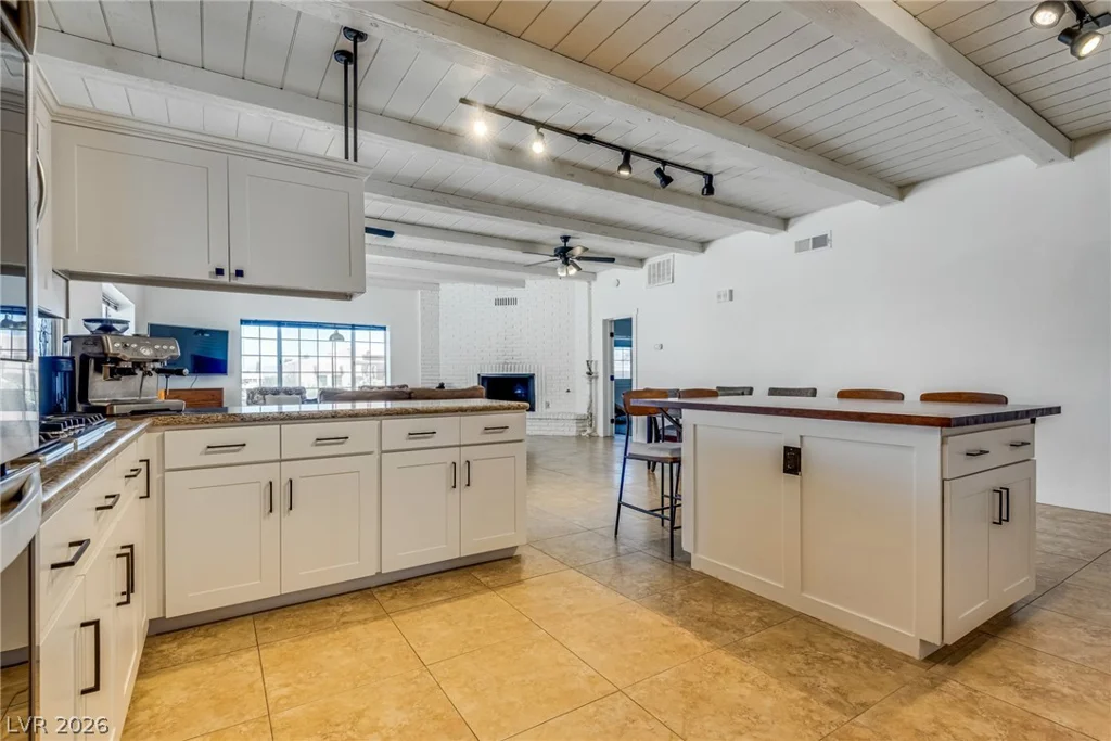 524 Swallow, Boulder City, NV 89005