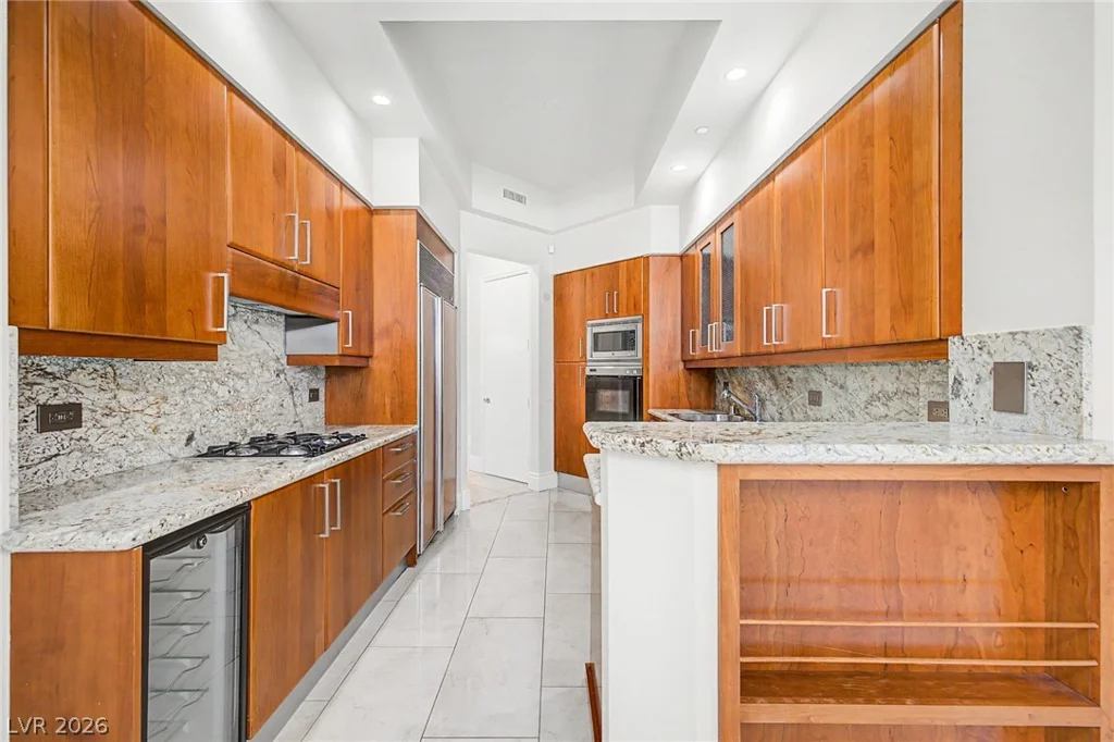 2877 Paradise, Las Vegas, NV 89109