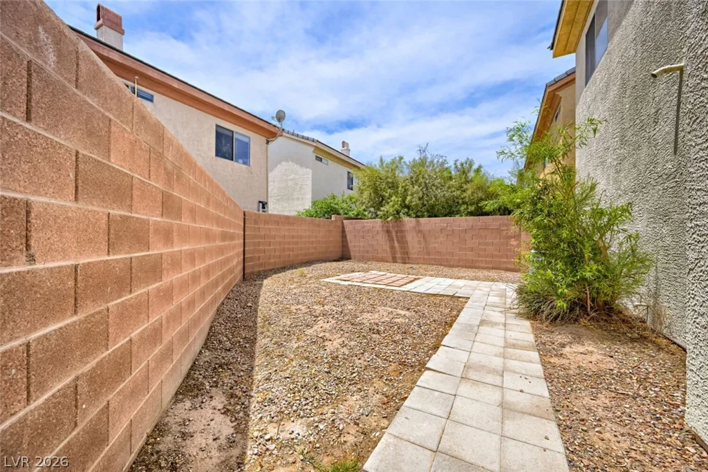 135 Tilbury, Las Vegas, NV 89123