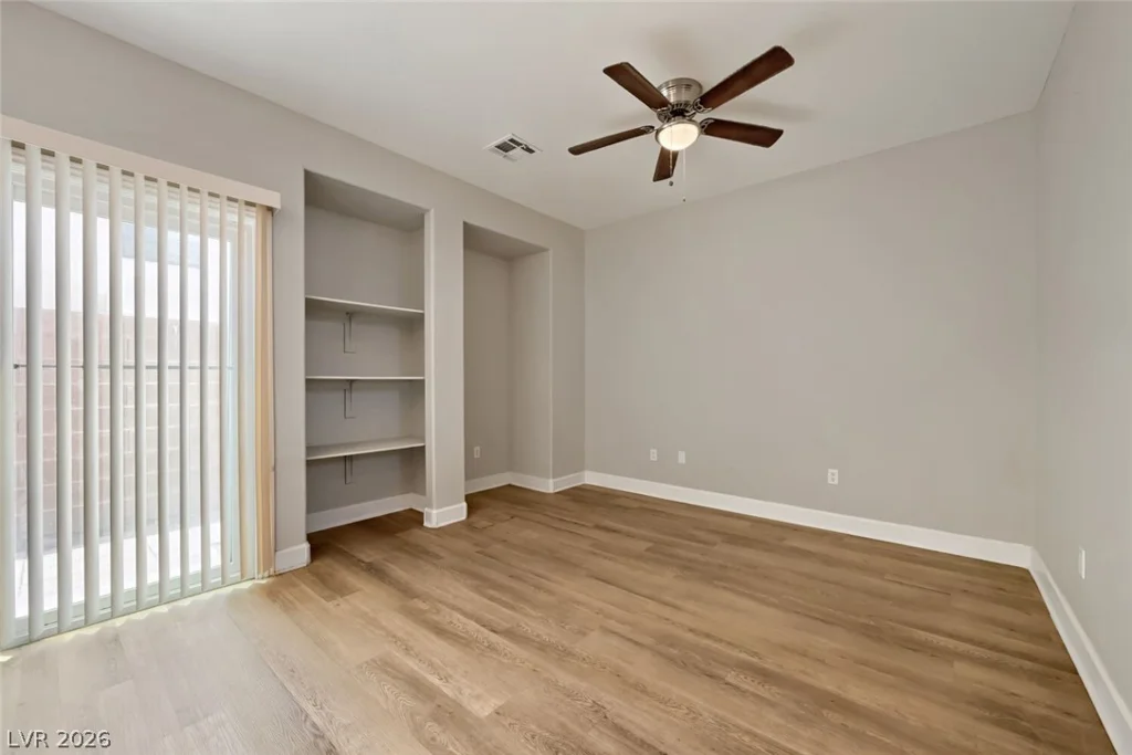 135 Tilbury, Las Vegas, NV 89123
