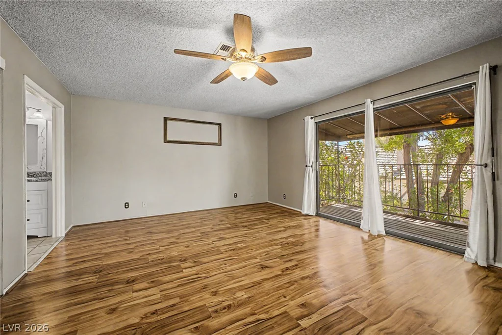 3979 Salisbury, Las Vegas, NV 89121
