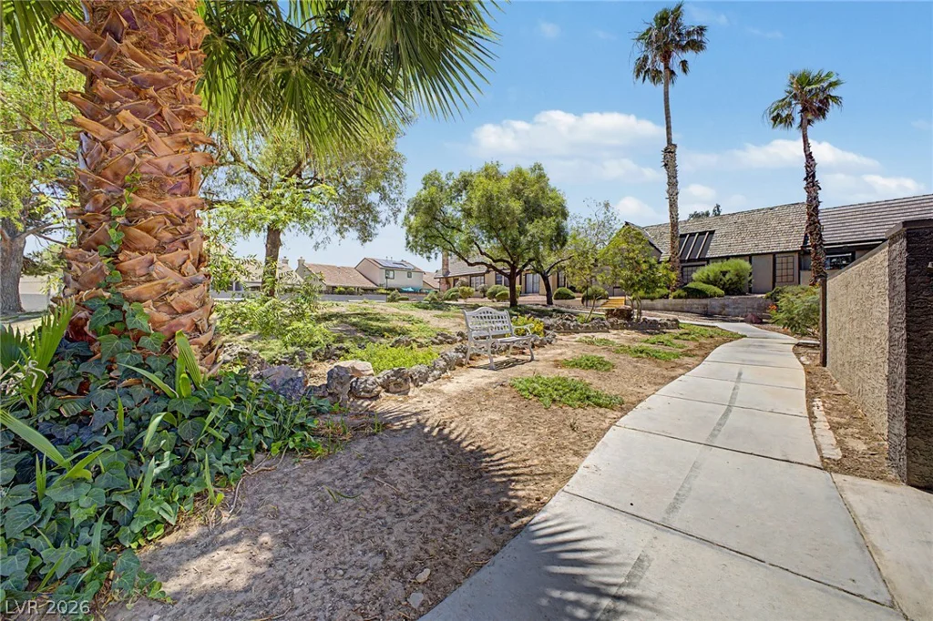 3979 Salisbury, Las Vegas, NV 89121