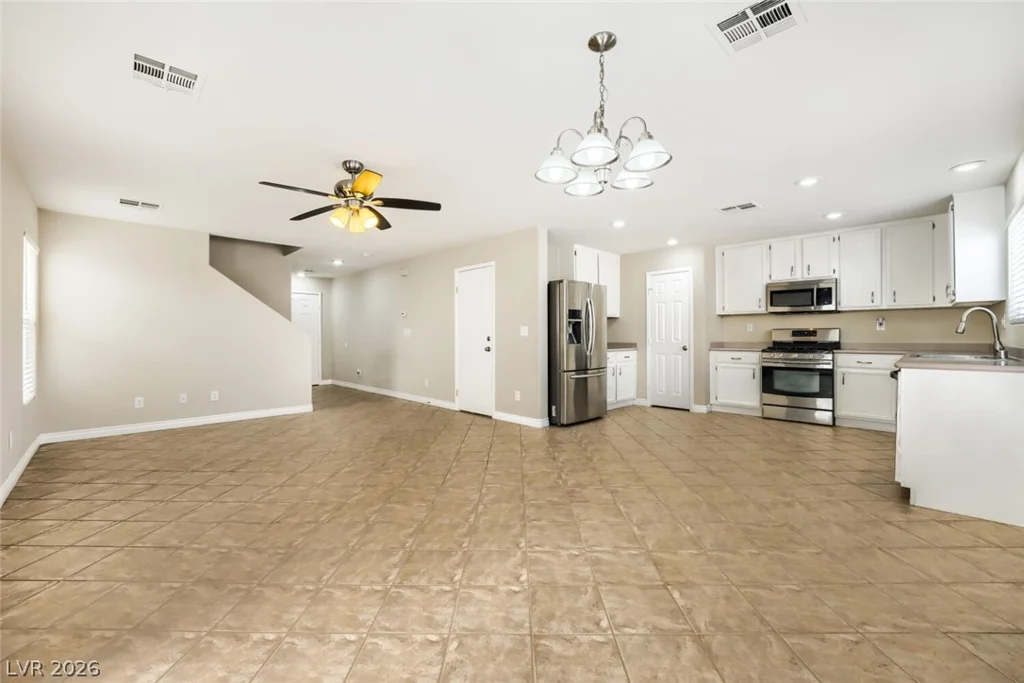 102 Masserta, Las Vegas, NV 89183