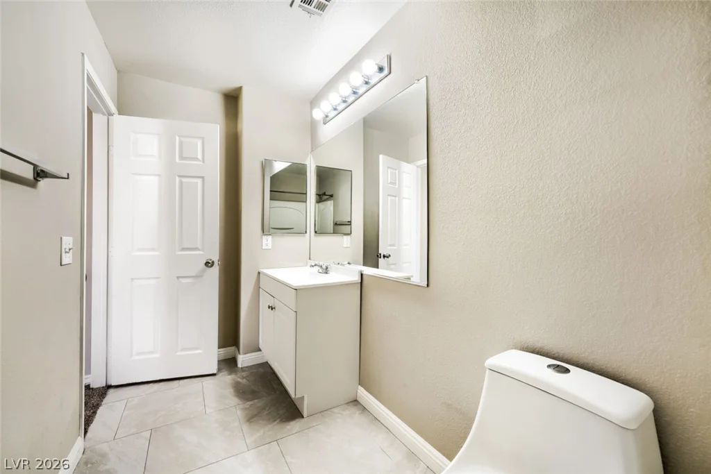 102 Masserta, Las Vegas, NV 89183