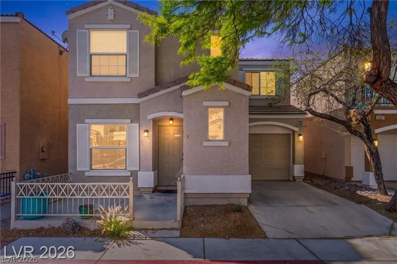 10353 Midseason Mist, Las Vegas, NV 89183
