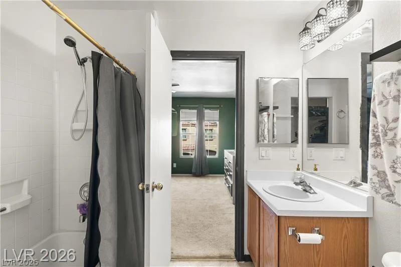 10353 Midseason Mist, Las Vegas, NV 89183