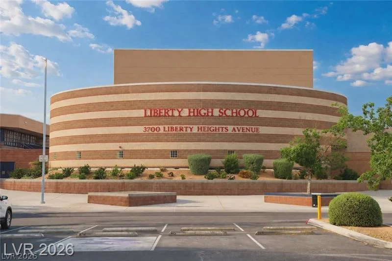 10353 Midseason Mist, Las Vegas, NV 89183