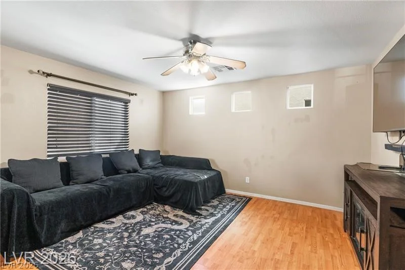 10353 Midseason Mist, Las Vegas, NV 89183