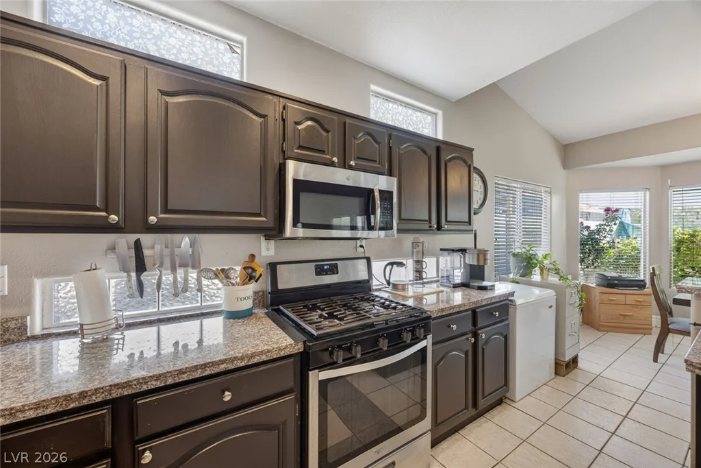511 Coolidge, Henderson, NV 89015