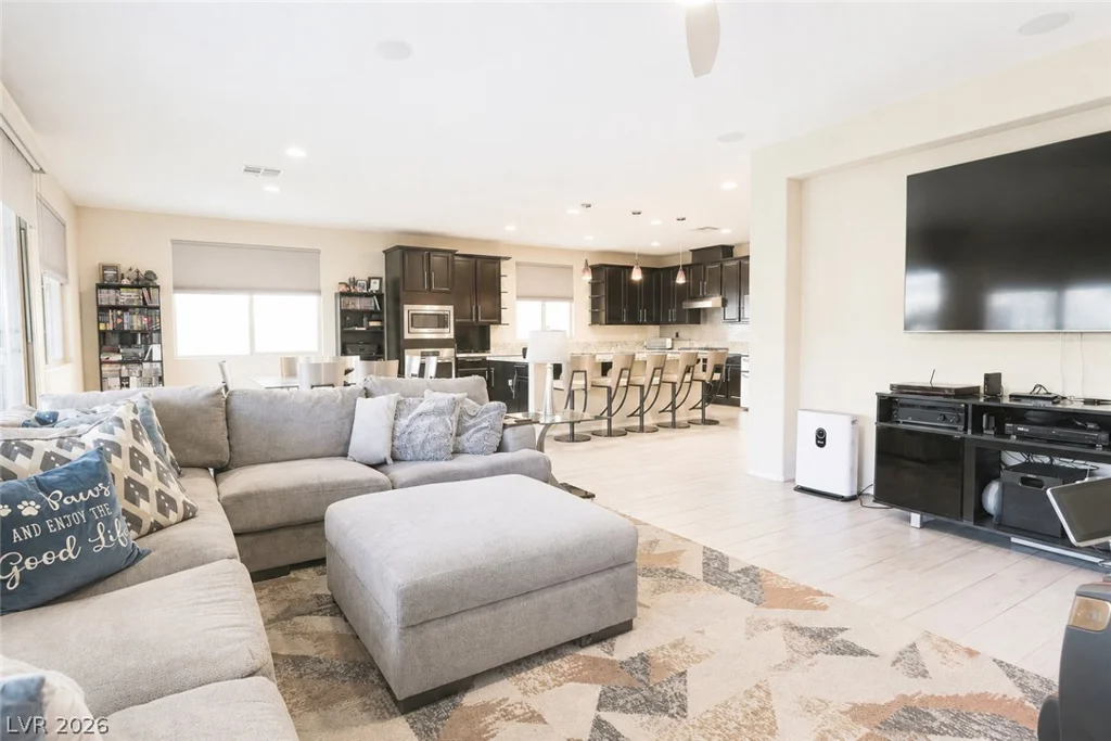 6631 Alder Flower, North Las Vegas, NV 89084