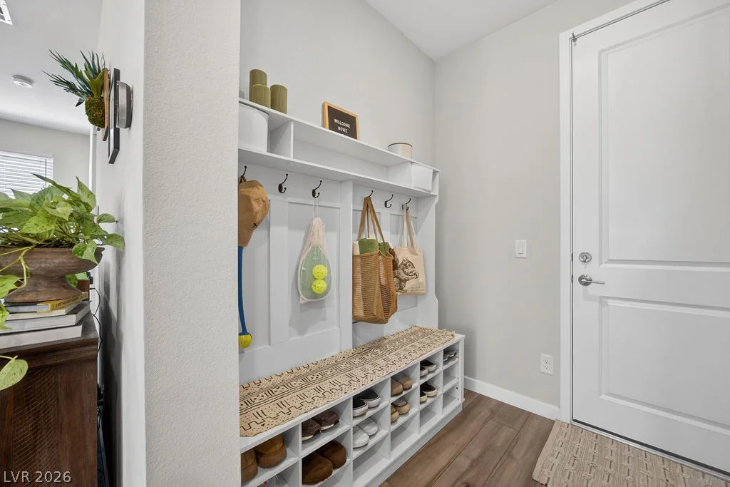 10662 Carnes, Las Vegas, NV 89166