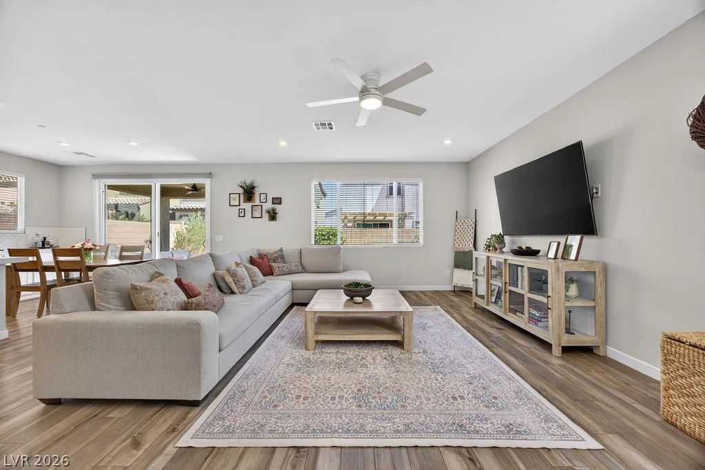 10662 Carnes, Las Vegas, NV 89166