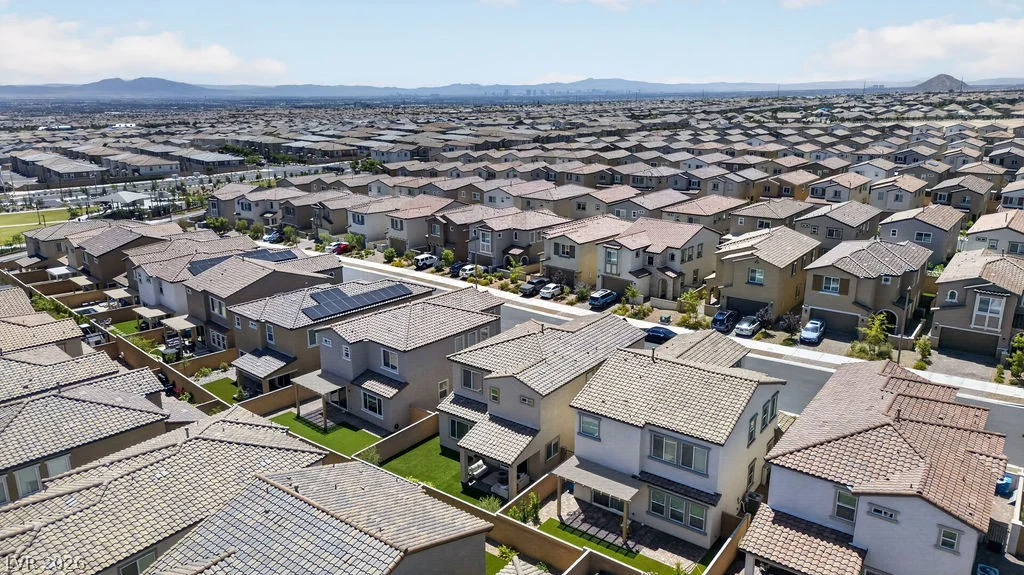 10662 Carnes, Las Vegas, NV 89166