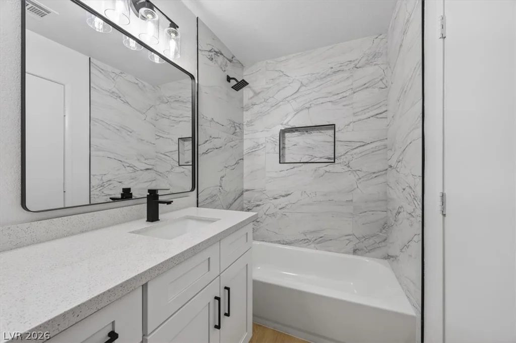2116 Calm Sea, Las Vegas, NV 89106