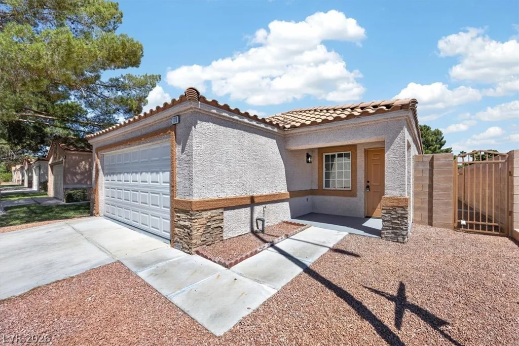 2116 Calm Sea, Las Vegas, NV 89106