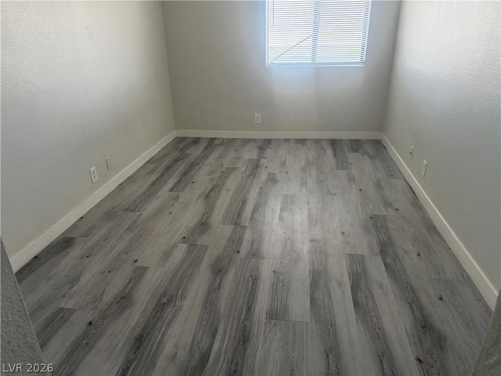 1381 University, Las Vegas, NV 89119