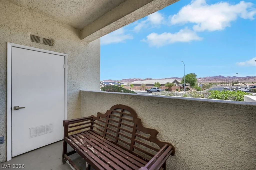 698 Racetrack, Henderson, NV 89015