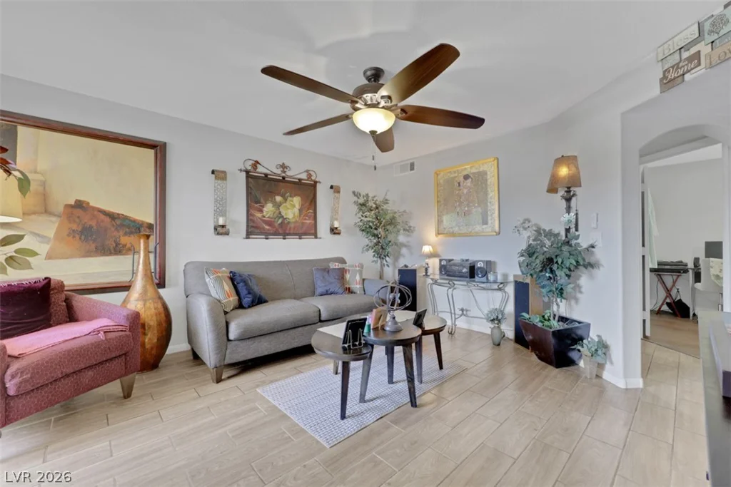 698 Racetrack, Henderson, NV 89015