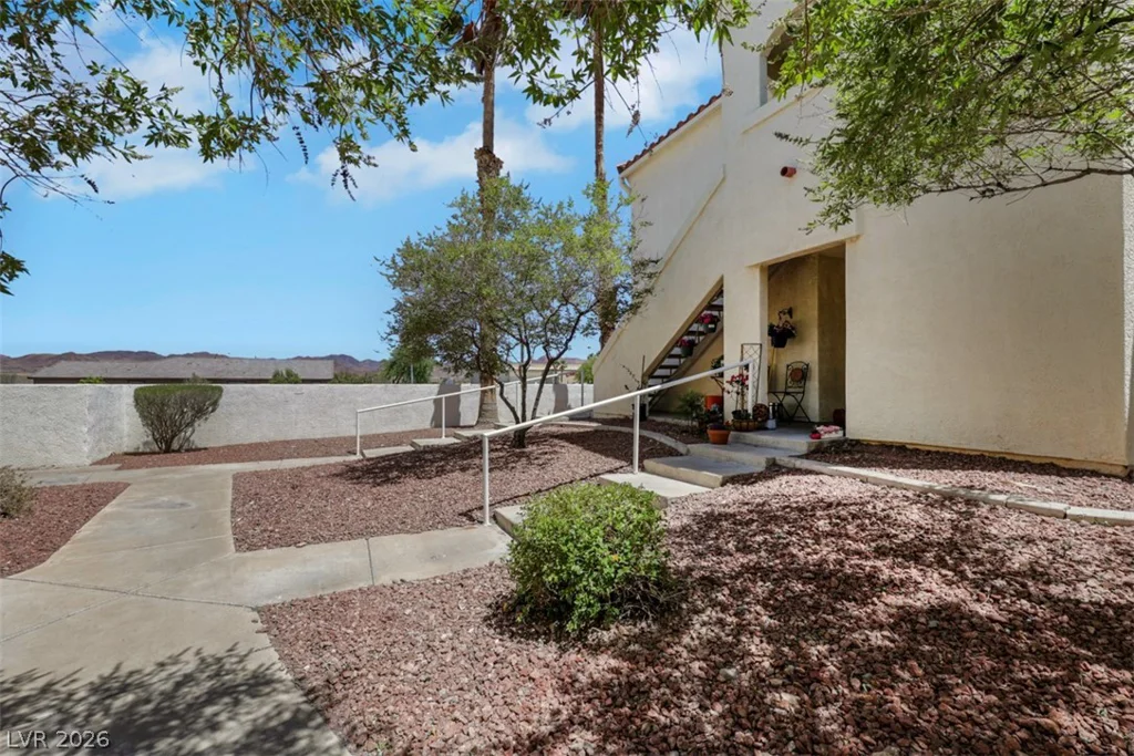698 Racetrack, Henderson, NV 89015