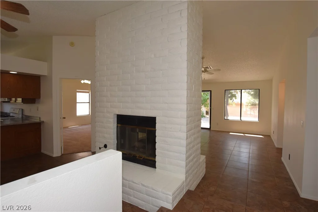 174 Emden, Henderson, NV 89015