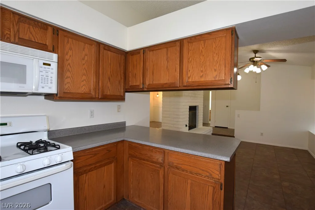 174 Emden, Henderson, NV 89015