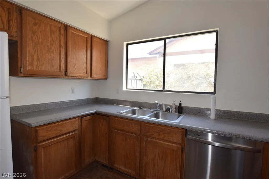 174 Emden, Henderson, NV 89015